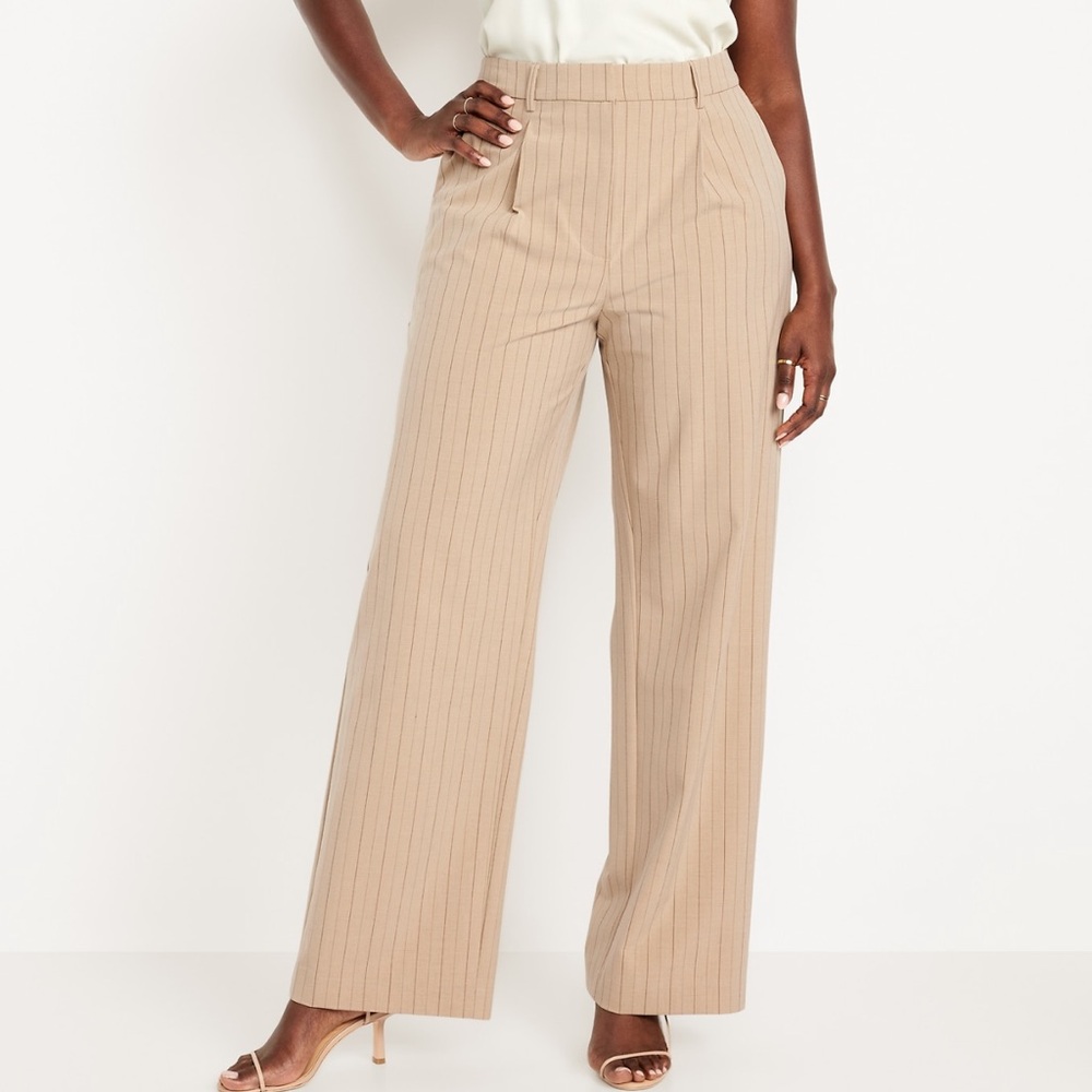 NWT- Old Navy -22. Taylor Wide Leg Trouser Pant